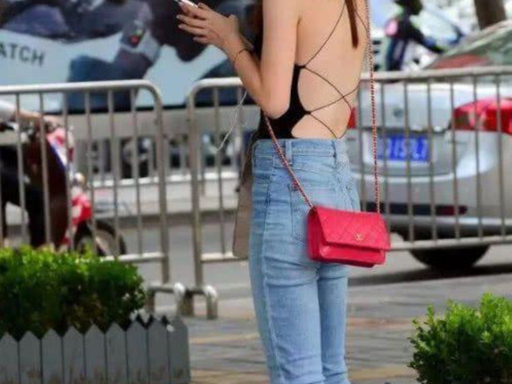 手游天龙八部怎么自动刷怪(天龙八部手游宝宝幸运怎么)