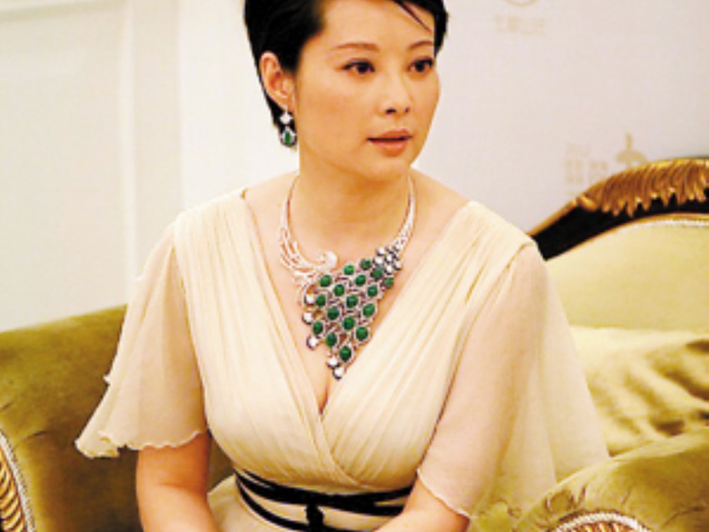 手游天龙八部怎么出金(手游天龙八部怎么隐藏时装)