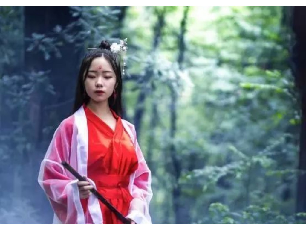 手游天龙八部画面怎么缩小(天龙八部手游如何赚钱)