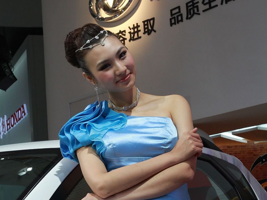 天龙八部手游婚礼怎么出去(天龙八部手游翅膀怎么装备)
